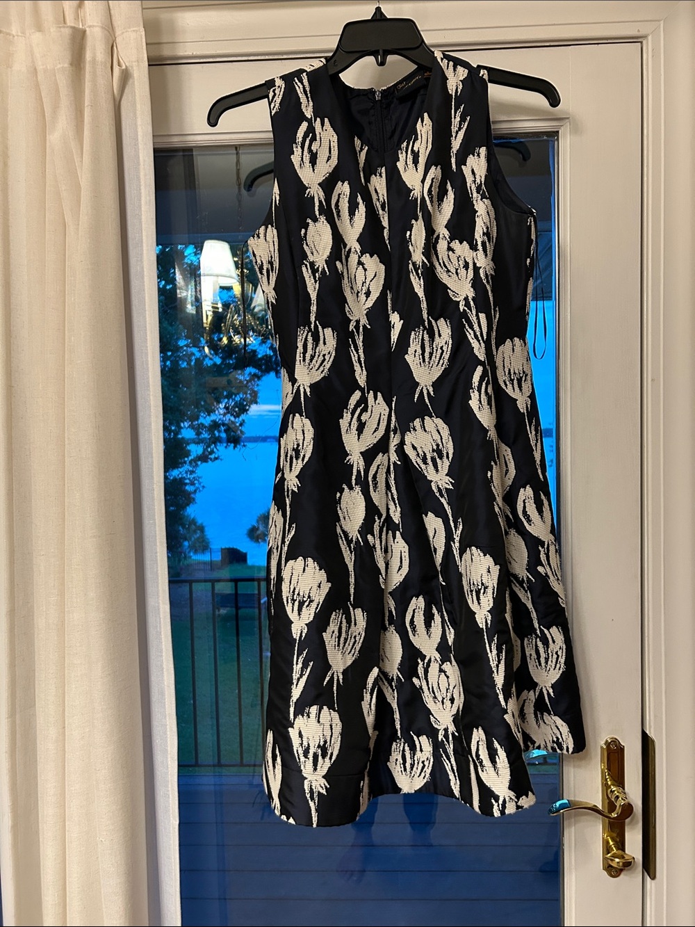 Sleeveless navy Dress with White Floral Print